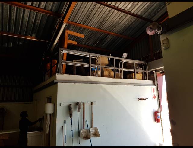 470M² WAREHOUSE TO LET IN KILLARNEY GARDENS